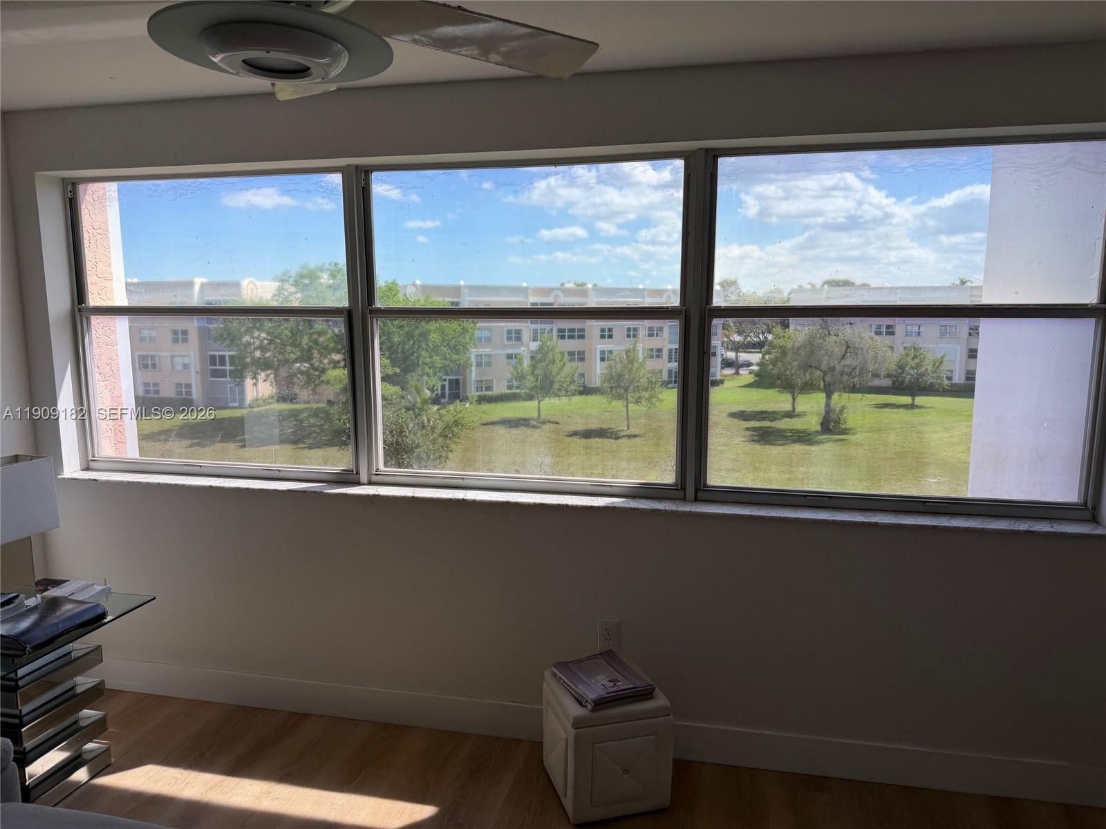 Real estate property located at 2560 103rd Ave #402, Broward, Sunrise Lakes 193 Condo, Sunrise, FL