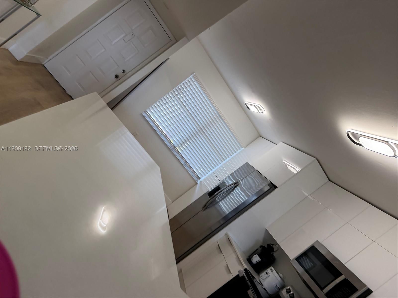 Real estate property located at 2560 103rd Ave #402, Broward, Sunrise Lakes 193 Condo, Sunrise, FL