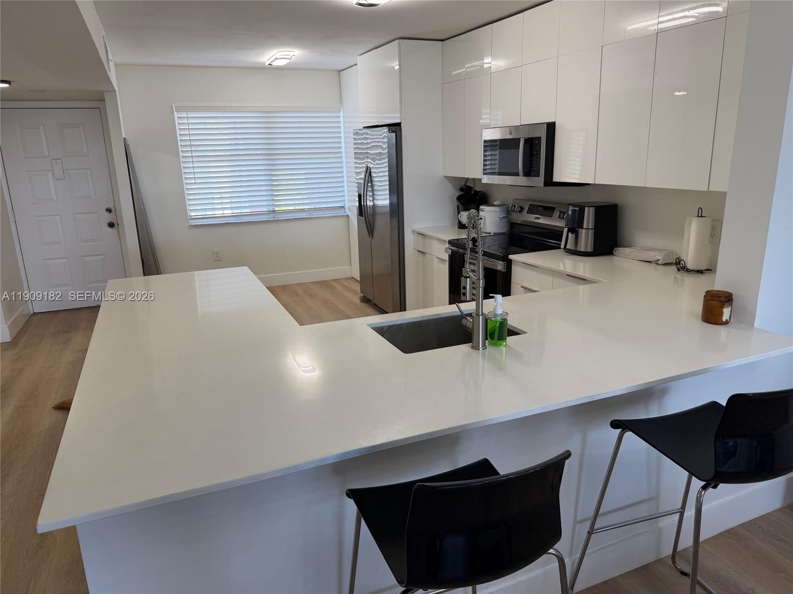 Real estate property located at 2560 103rd Ave #402, Broward, Sunrise Lakes 193 Condo, Sunrise, FL