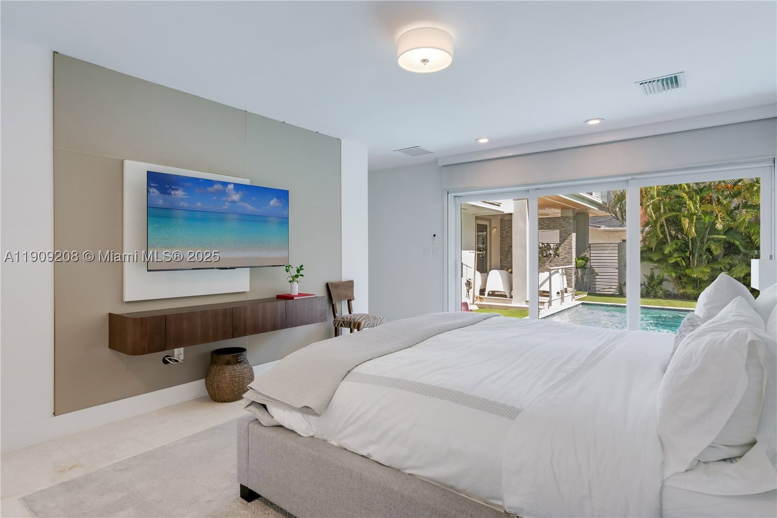 Real estate property located at 1616 Bayshore Dr, Miami-dade, Glencoe A Sub, Miami, FL