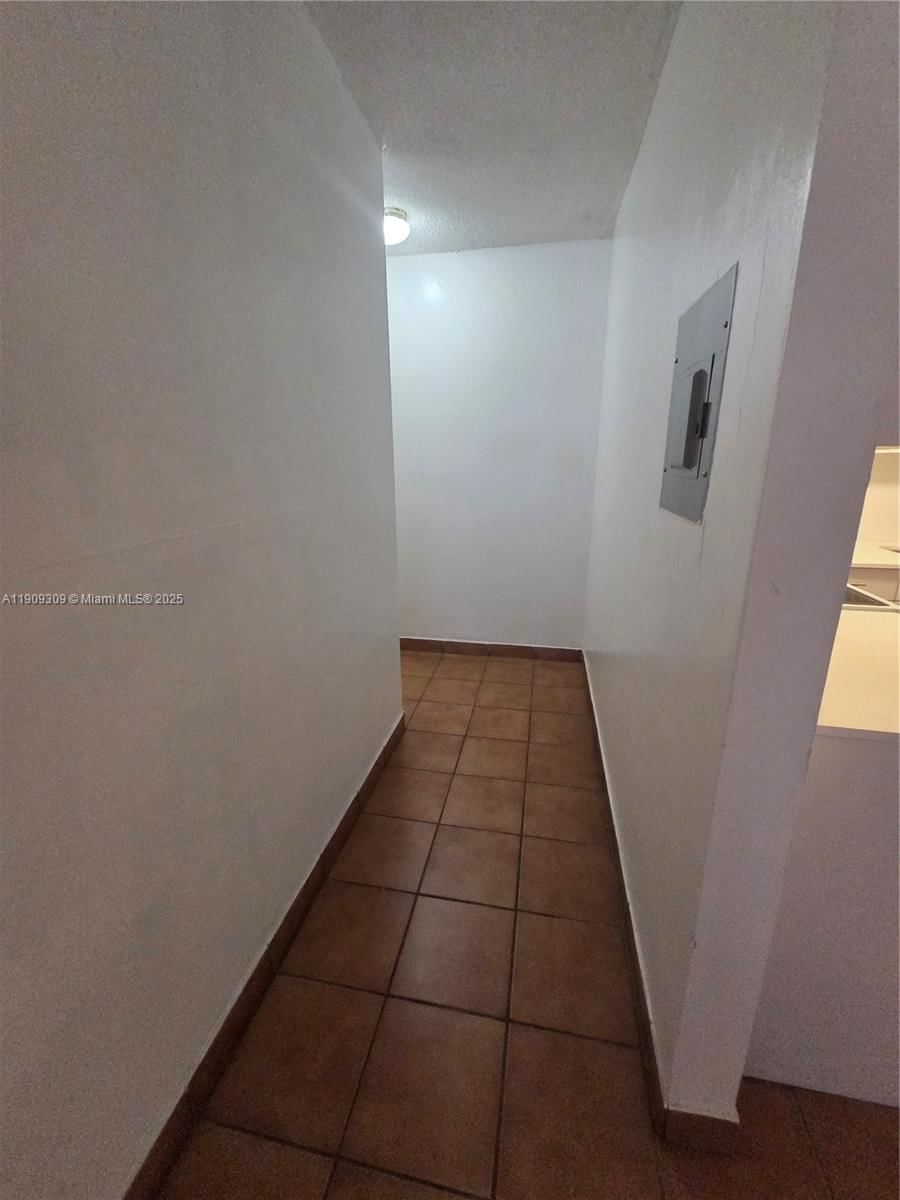 Real estate property located at 3640 9th St #407, Miami-dade, El Cid Condo, Miami, FL