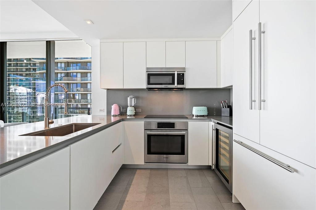 Real estate property located at 88 7th St #3101, Miami-dade, Rise Condo, Miami, FL