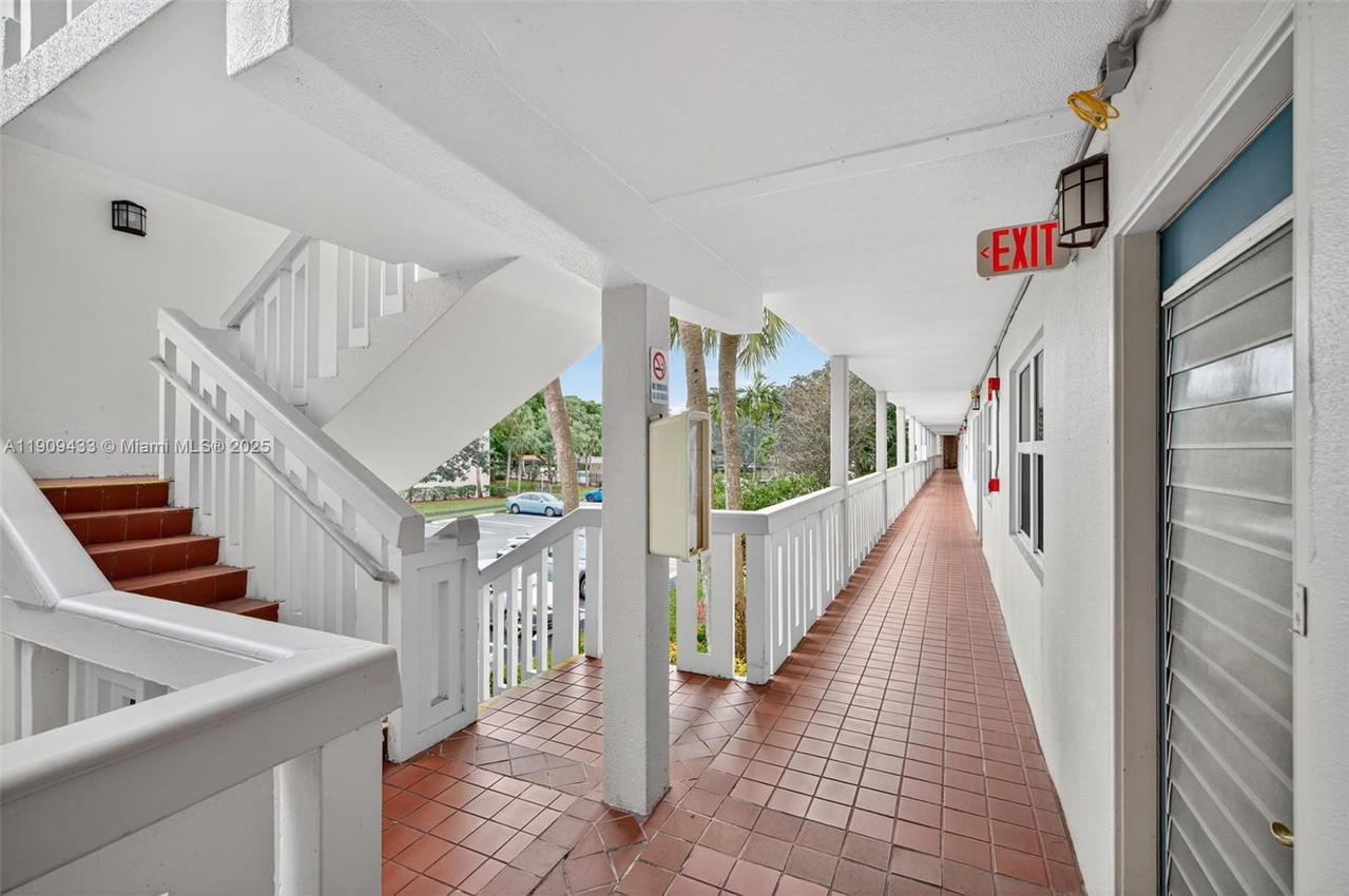 Real estate property located at 2005 Granada Dr N2, Broward, Granada Village B Condo, Coconut Creek, FL
