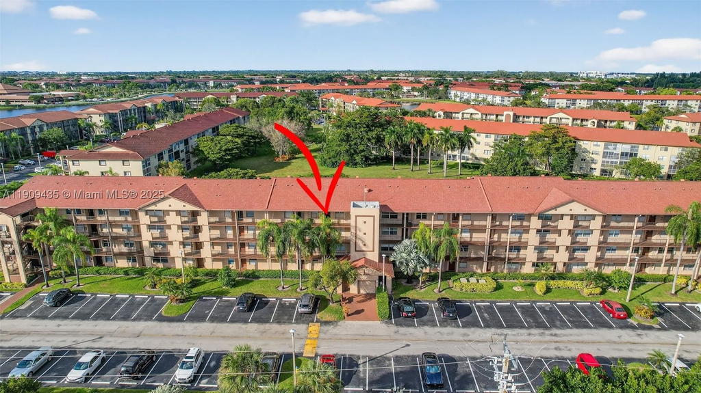 Real estate property located at 13105 16TH CT #407L, Broward, Ivanhoe East At Century V, Pembroke Pines, FL