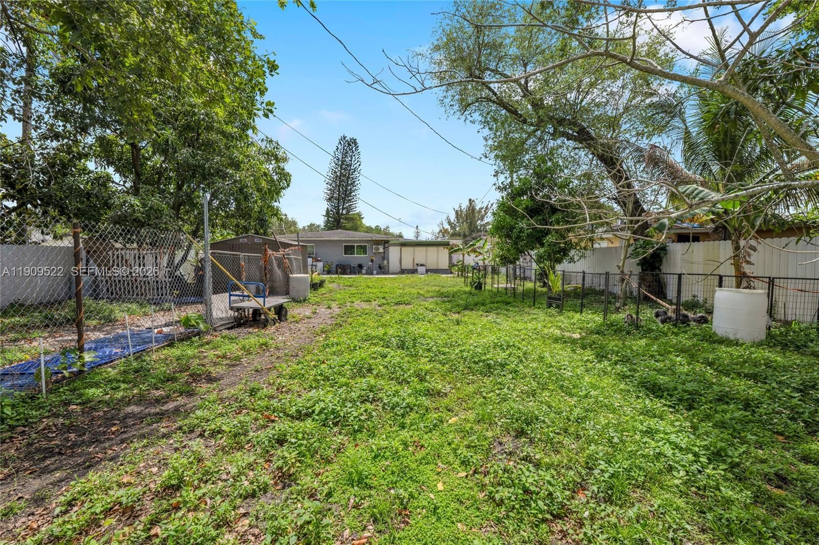 Real estate property located at 6221 26th St, Broward, Miami Gardens Estates Sec, Miramar, FL