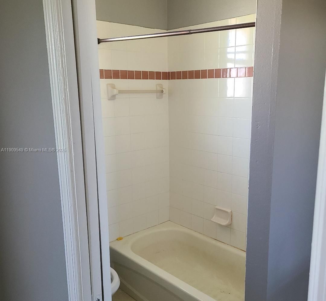 Real estate property located at 1881 Elijah Ave, St Lucie, Port St Lucie Section 7, Port St Lucie, FL