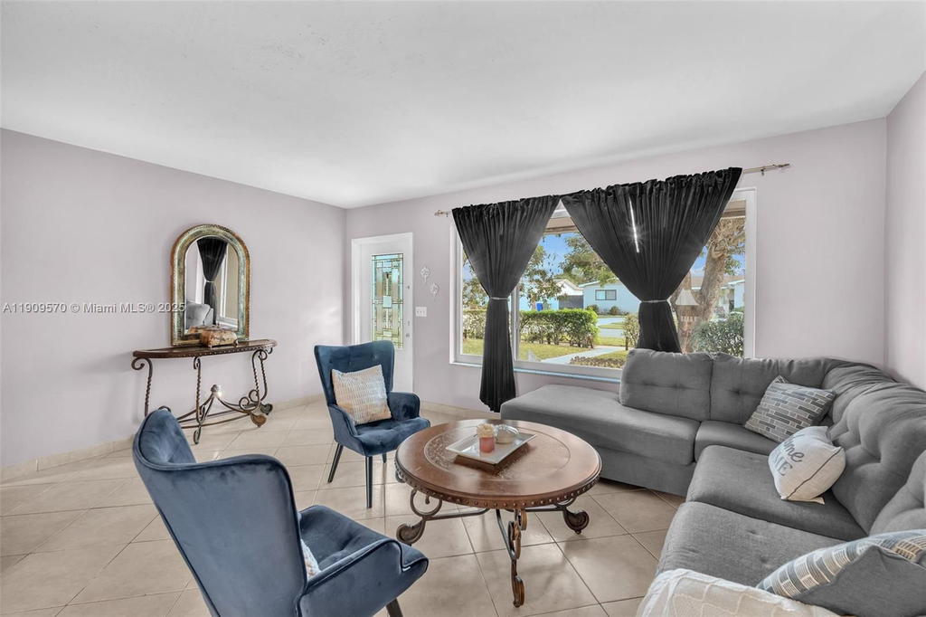 Real estate property located at 7751 6th Ct, Broward, Boulevard Heights Sec 11, Pembroke Pines, FL