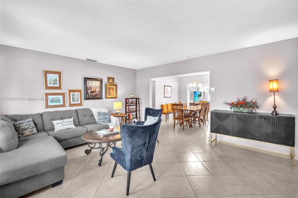 Real estate property located at 7751 6th Ct, Broward, Boulevard Heights Sec 11, Pembroke Pines, FL