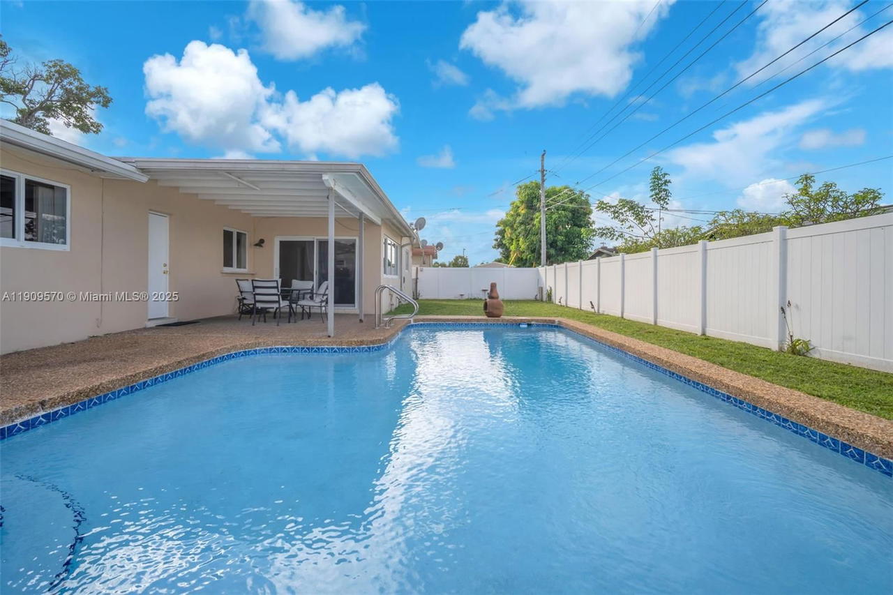 Real estate property located at 7751 6th Ct, Broward, Boulevard Heights Sec 11, Pembroke Pines, FL