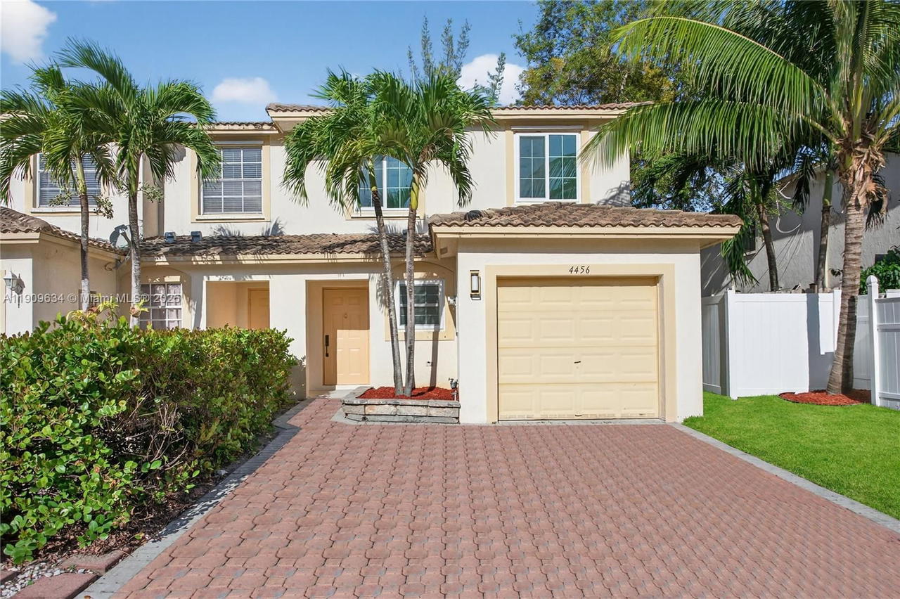 Real estate property located at 4456 Crystal Lake Dr, Broward, Crystal Lake 2nd Sec, Deerfield Beach, FL
