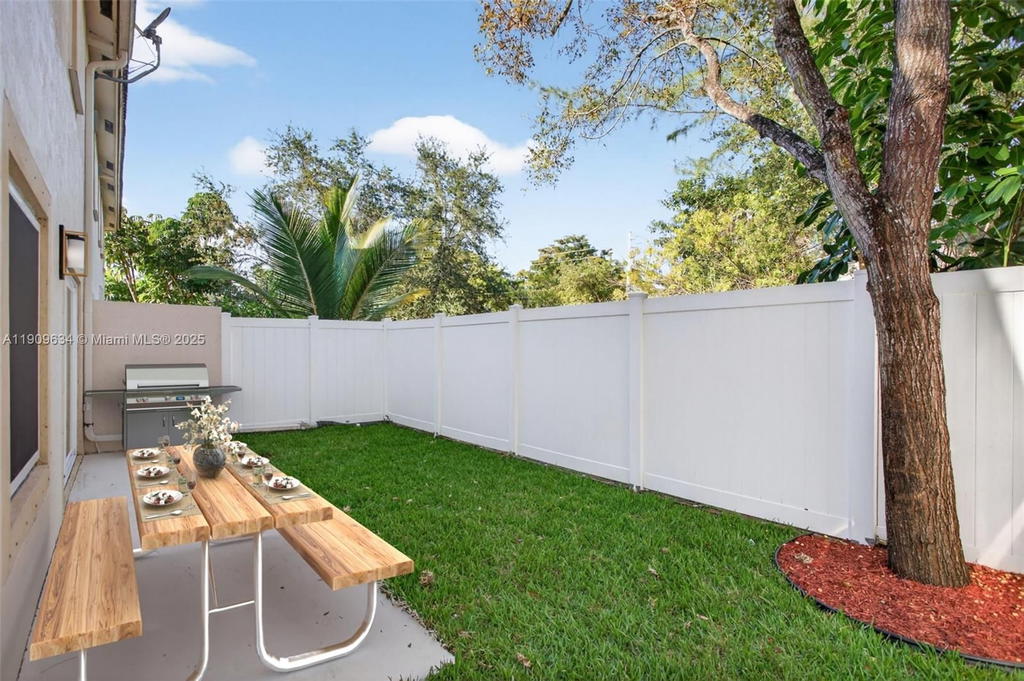 Real estate property located at 4456 Crystal Lake Dr, Broward, Crystal Lake 2nd Sec, Deerfield Beach, FL