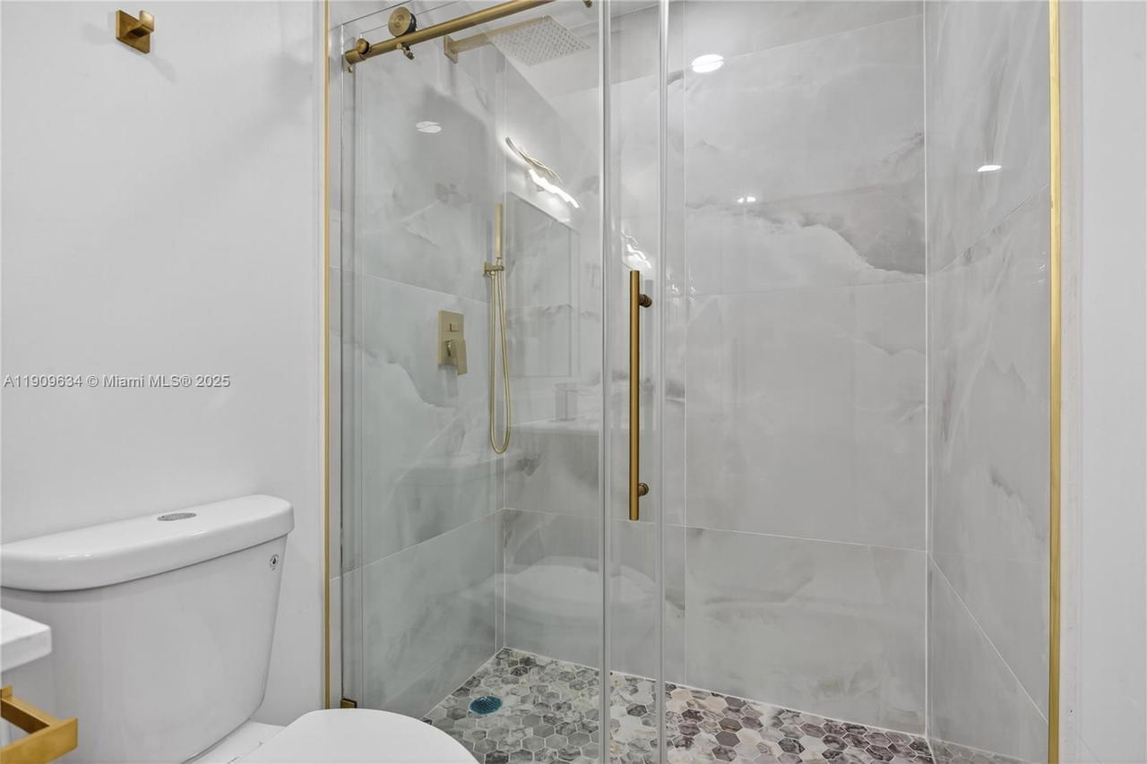 Real estate property located at 4456 Crystal Lake Dr, Broward, Crystal Lake 2nd Sec, Deerfield Beach, FL