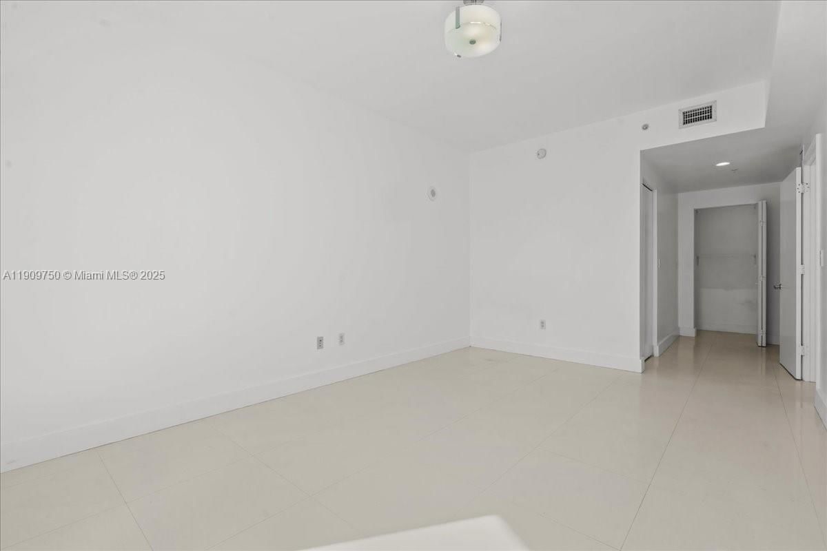 Real estate property located at 3030 188 Street #604, Miami-dade, 3030 Aventura, Aventura, FL