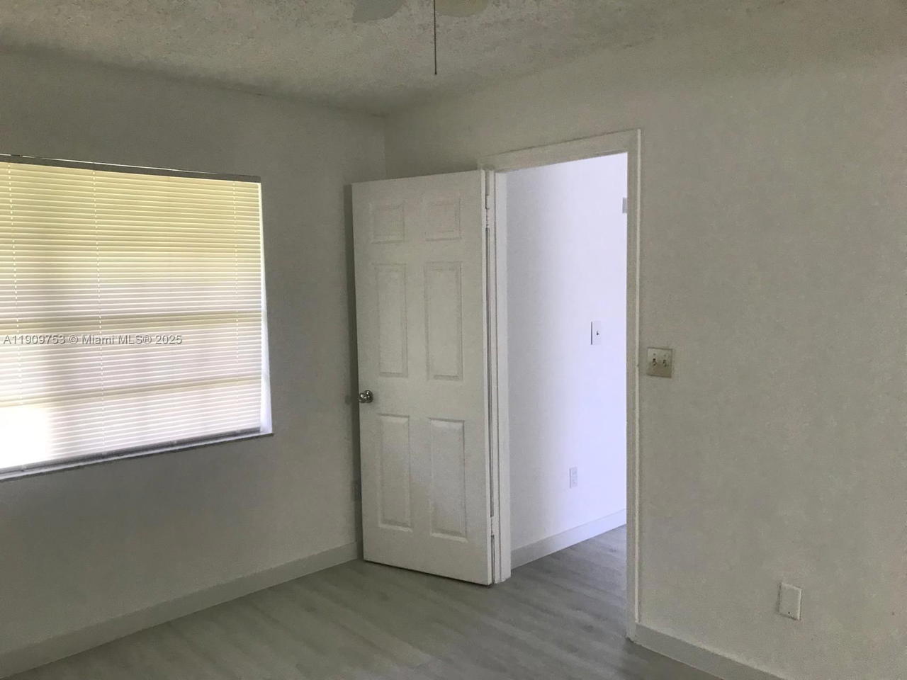 Real estate property located at 438 210th Cir Ter #203-4B, Miami-dade, Monterey Village-two Cond, Miami, FL