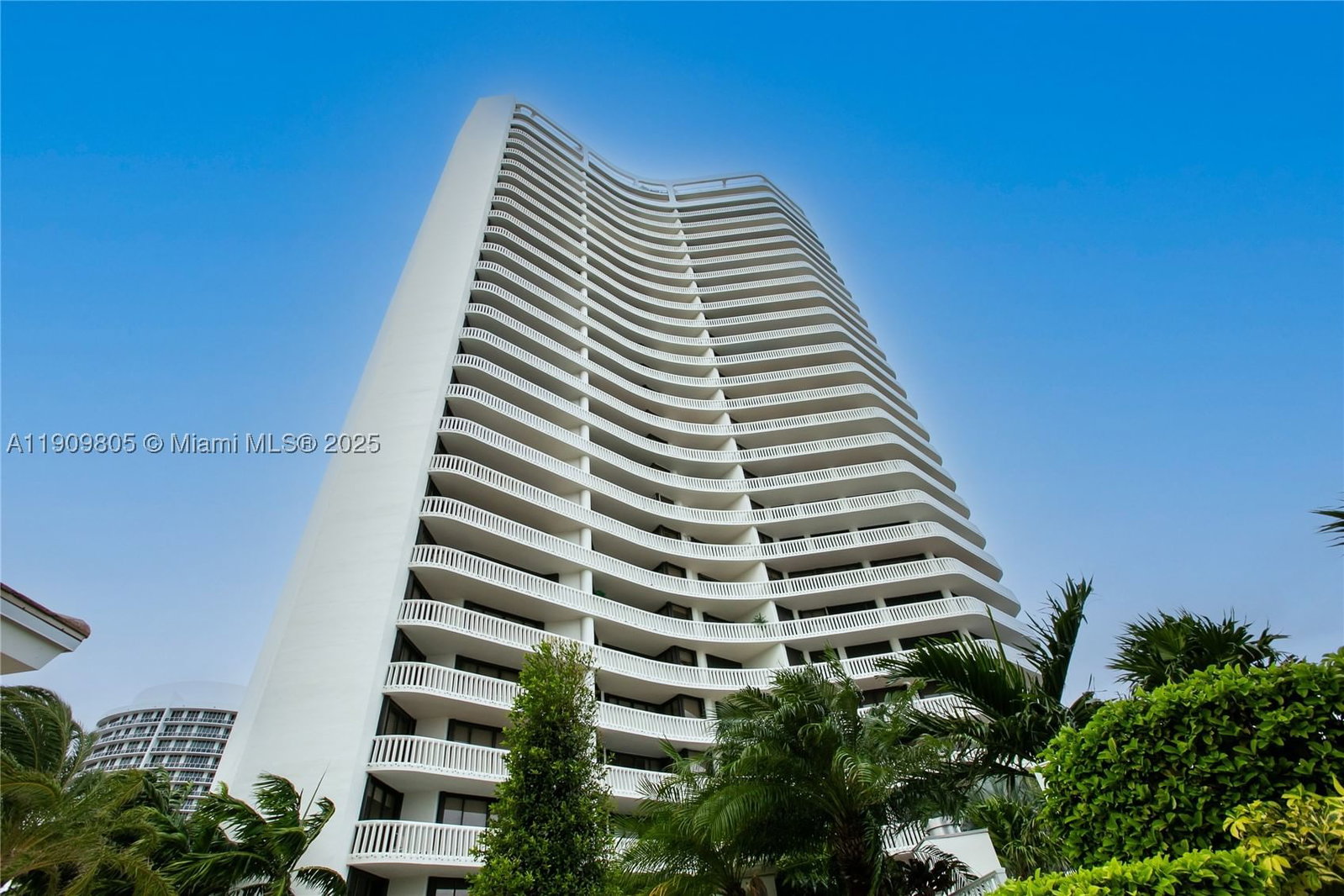 Real estate property located at 3000 Island Blvd WSTE1, Miami-dade, 3000 Isl Blvd Williams Is, Aventura, FL