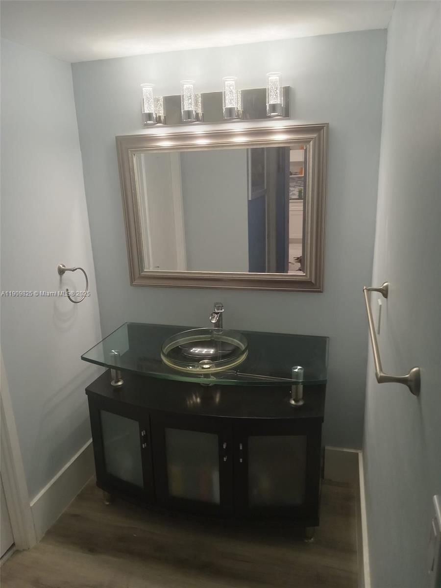 Real estate property located at , Miami-dade, Buckley Towers Condo - Ea, Miami, FL