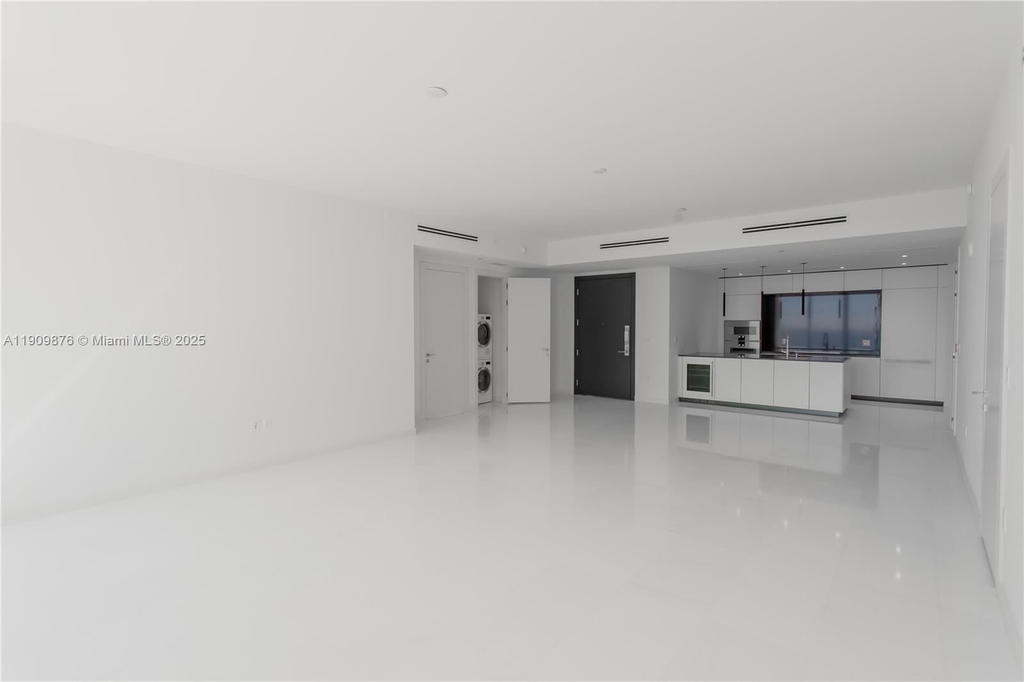 Real estate property located at 300 Biscayne Blvd Way #1003, Miami-dade, Aston Martin, Miami, FL