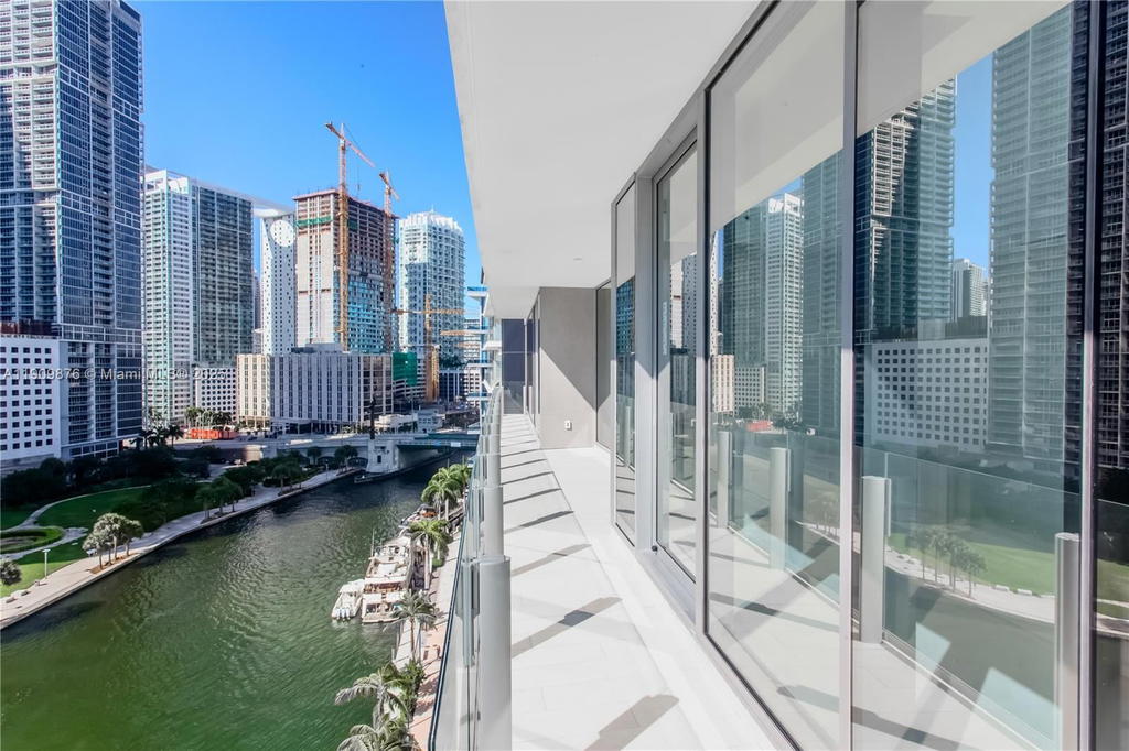 Real estate property located at 300 Biscayne Blvd Way #1003, Miami-dade, Aston Martin, Miami, FL