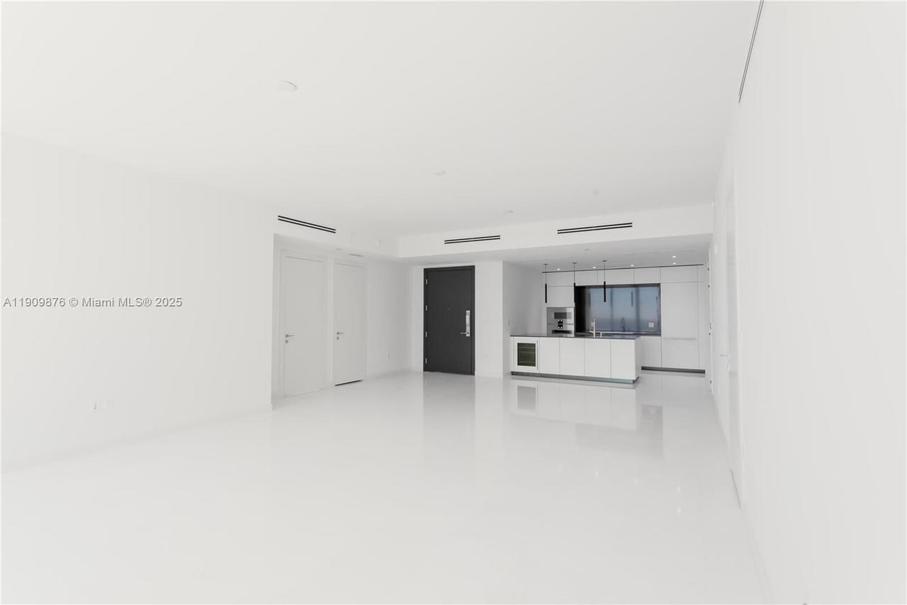 Real estate property located at 300 Biscayne Blvd Way #1003, Miami-dade, Aston Martin, Miami, FL
