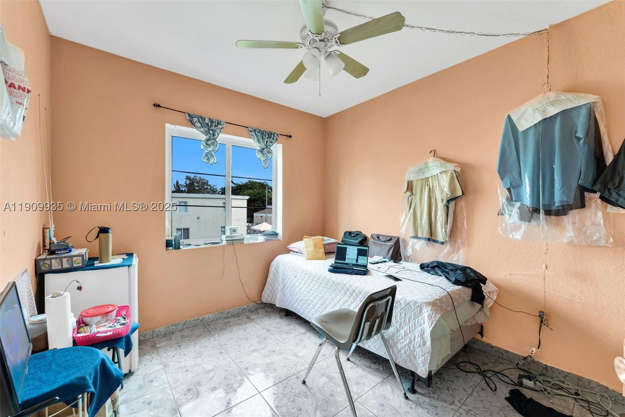 Real estate property located at 427 84th Ter #427, Miami-dade, Sunset Palm Villas Condo, Miami, FL