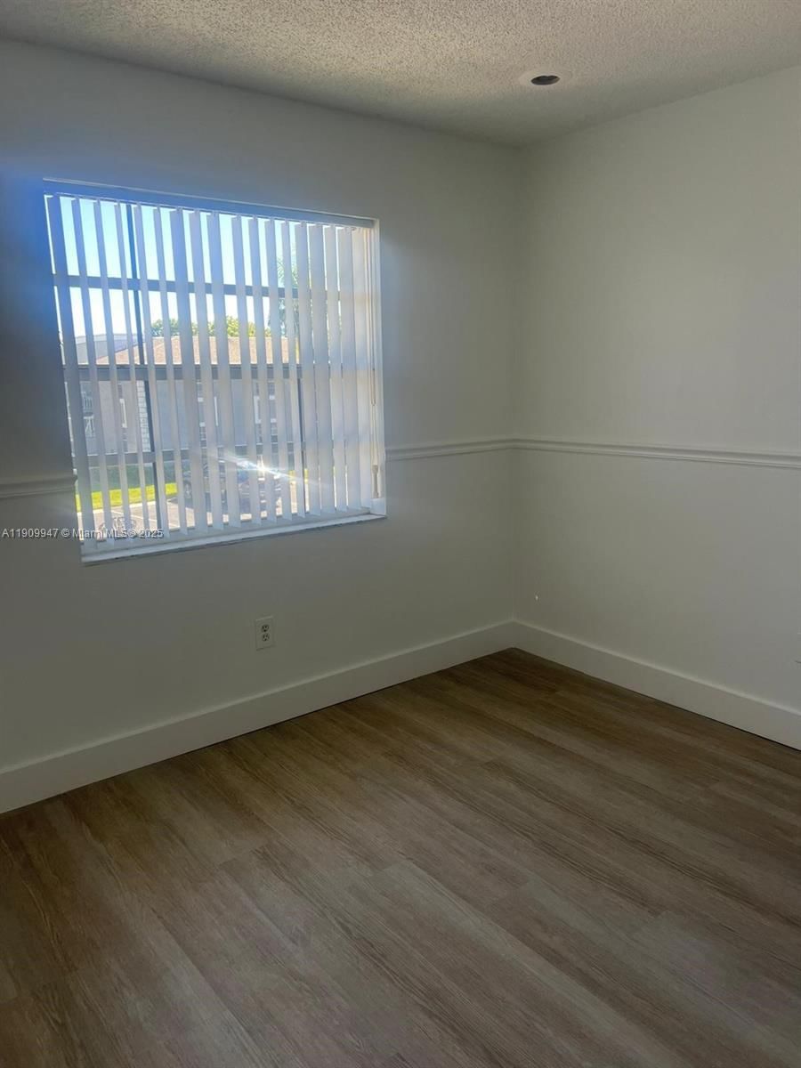 Real estate property located at 438 210th Cir Ter #202-4B, Miami-dade, Monterey Village-two Cond, Miami, FL