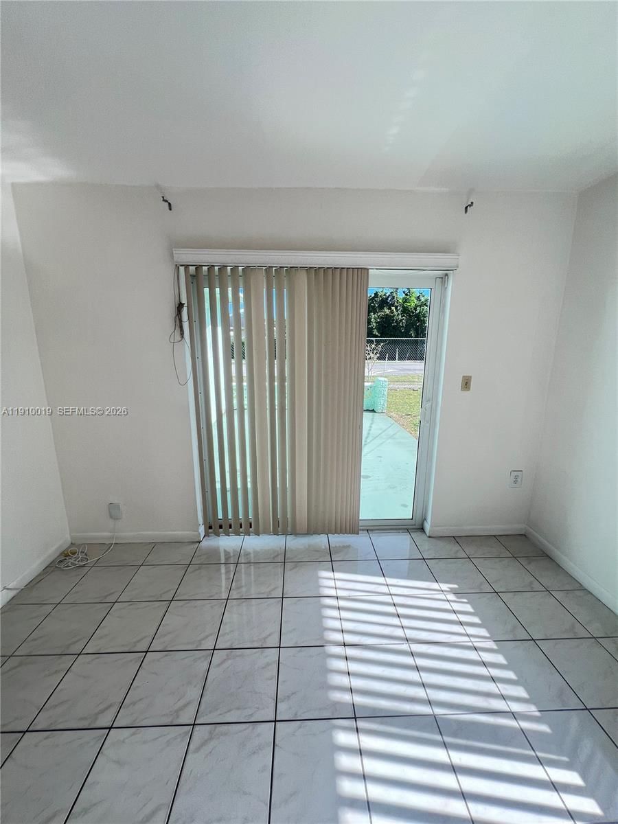 Real estate property located at 6200 19th St, Broward, Welwyn Manor, Miramar, FL