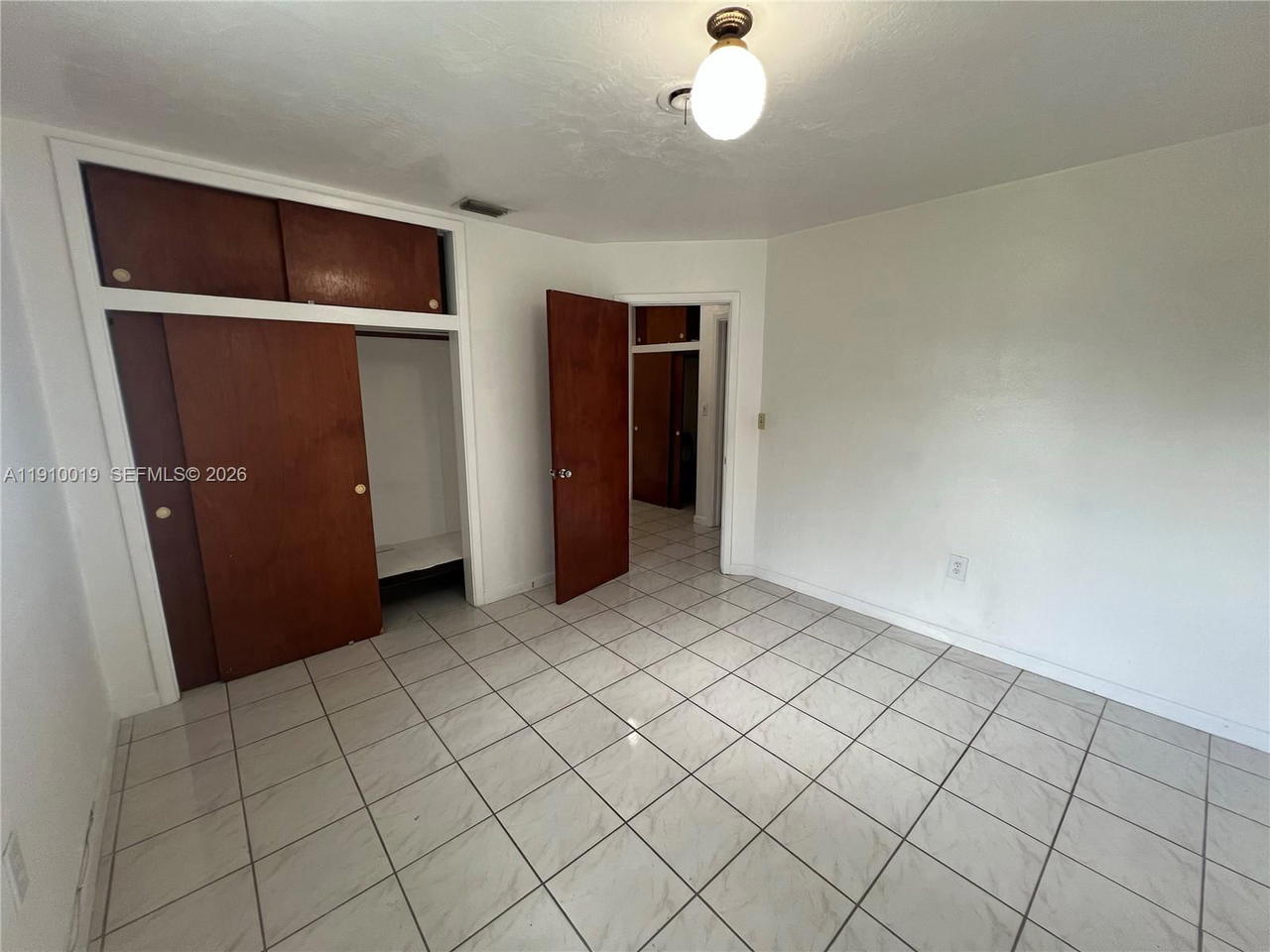 Real estate property located at 6200 19th St, Broward, Welwyn Manor, Miramar, FL
