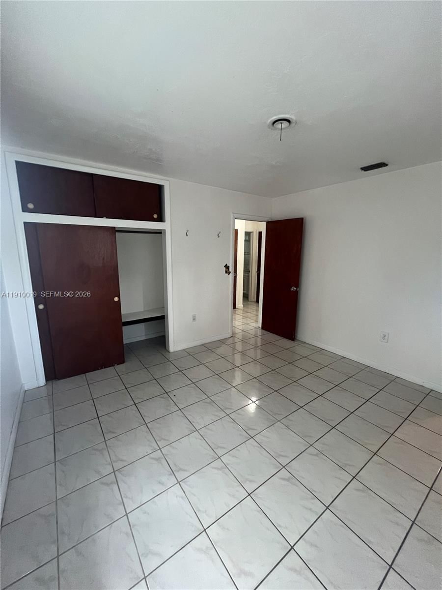 Real estate property located at 6200 19th St, Broward, Welwyn Manor, Miramar, FL