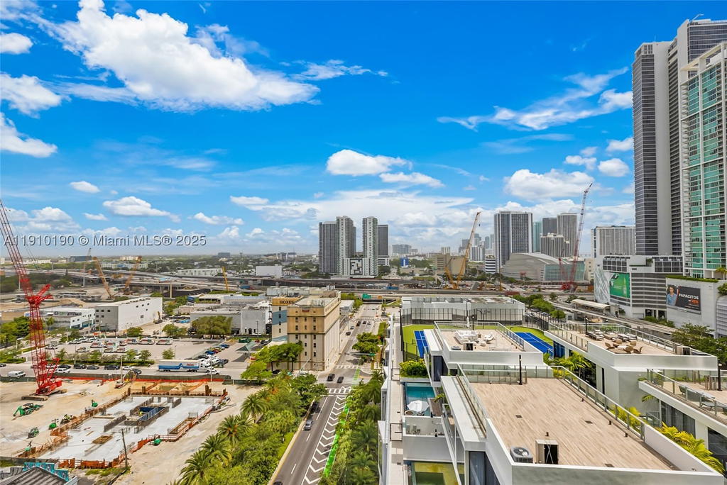 Real estate property located at 851 1st Ave #1202, Miami-dade, Paramount Miami Worldcent, Miami, FL
