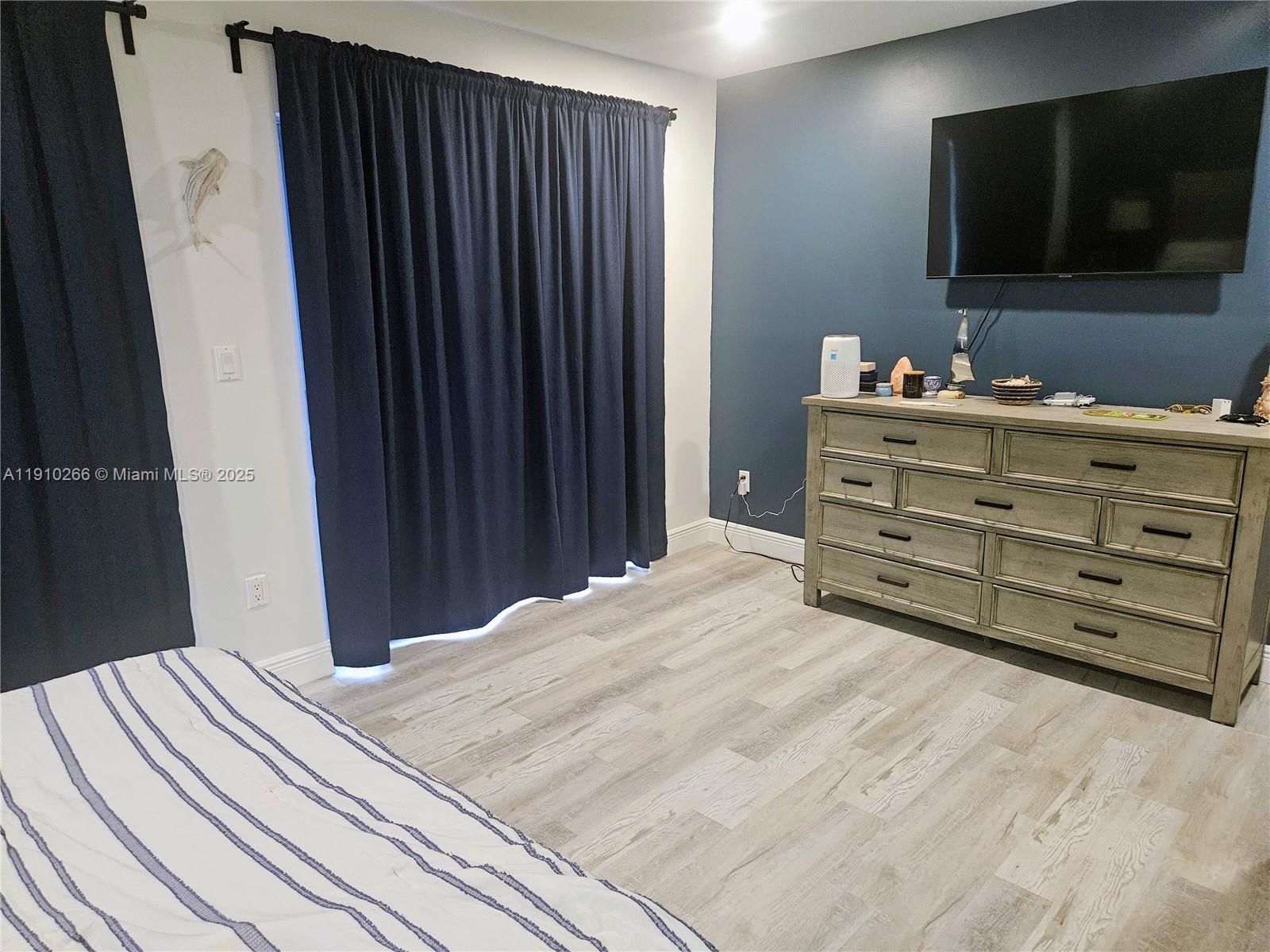 Real estate property located at 8360 154th Ave, Miami-dade, Centre Court Condo, Miami, FL