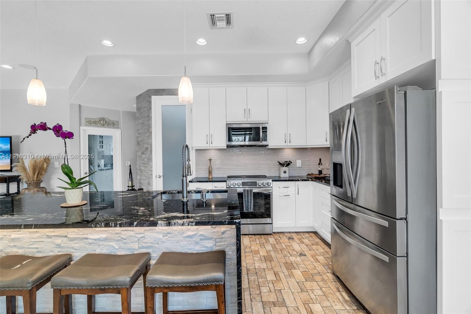 Real estate property located at 15974 16th St, Broward, Pasadena At Pembroke Shor, Pembroke Pines, FL