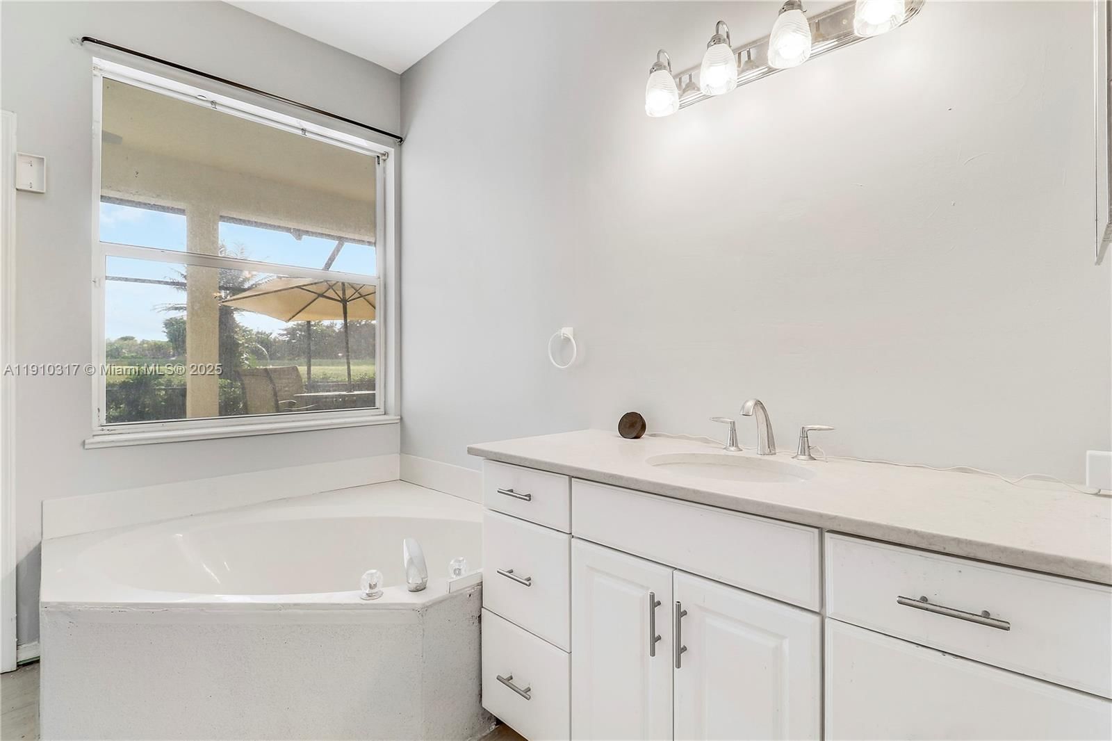 Real estate property located at 759 Alton Cir, St Lucie, Port St Lucie Section 5, Port St Lucie, FL