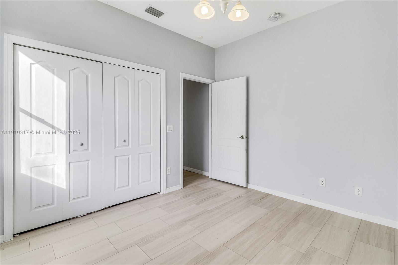 Real estate property located at 759 Alton Cir, St Lucie, Port St Lucie Section 5, Port St Lucie, FL