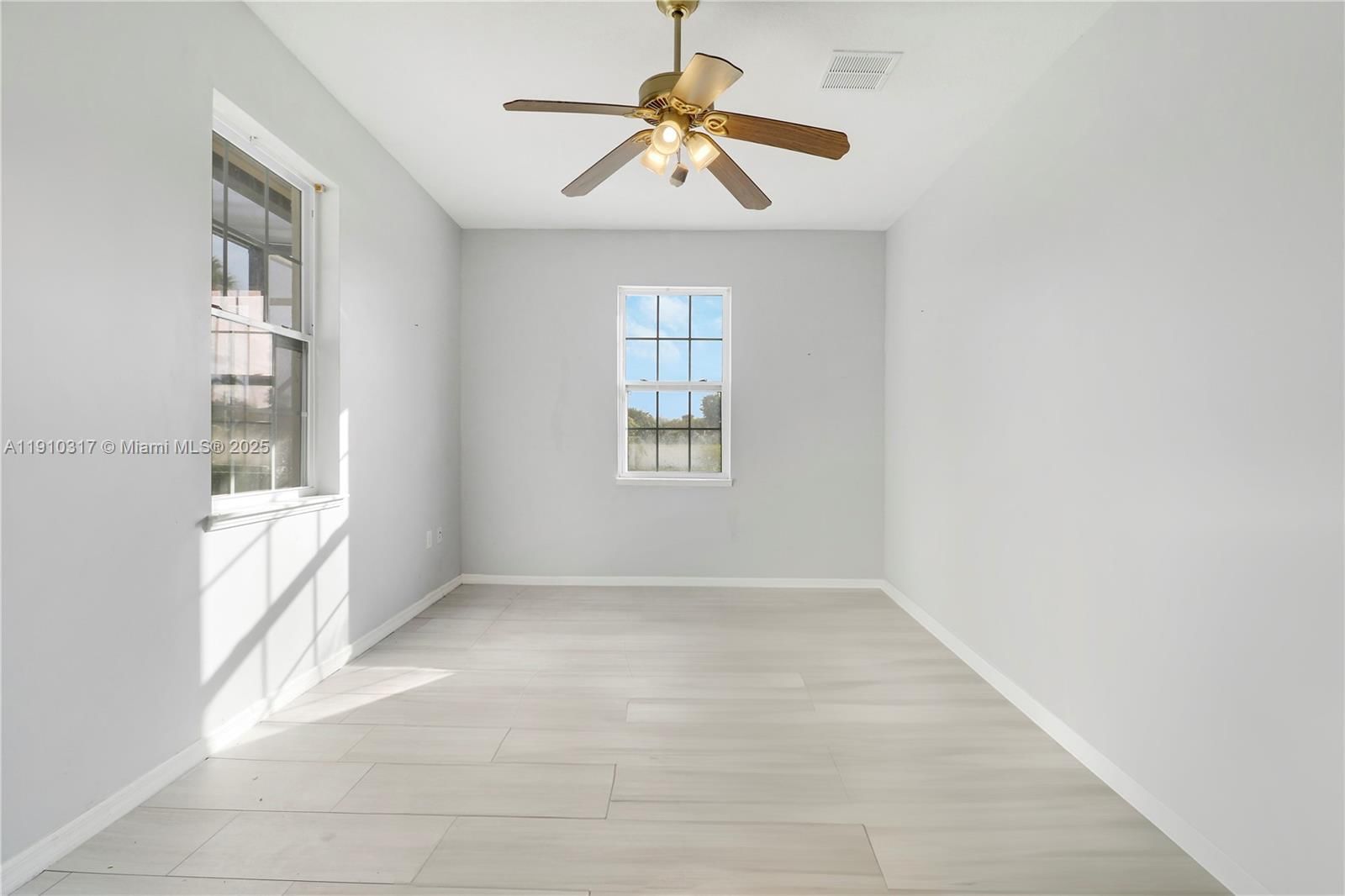 Real estate property located at 759 Alton Cir, St Lucie, Port St Lucie Section 5, Port St Lucie, FL