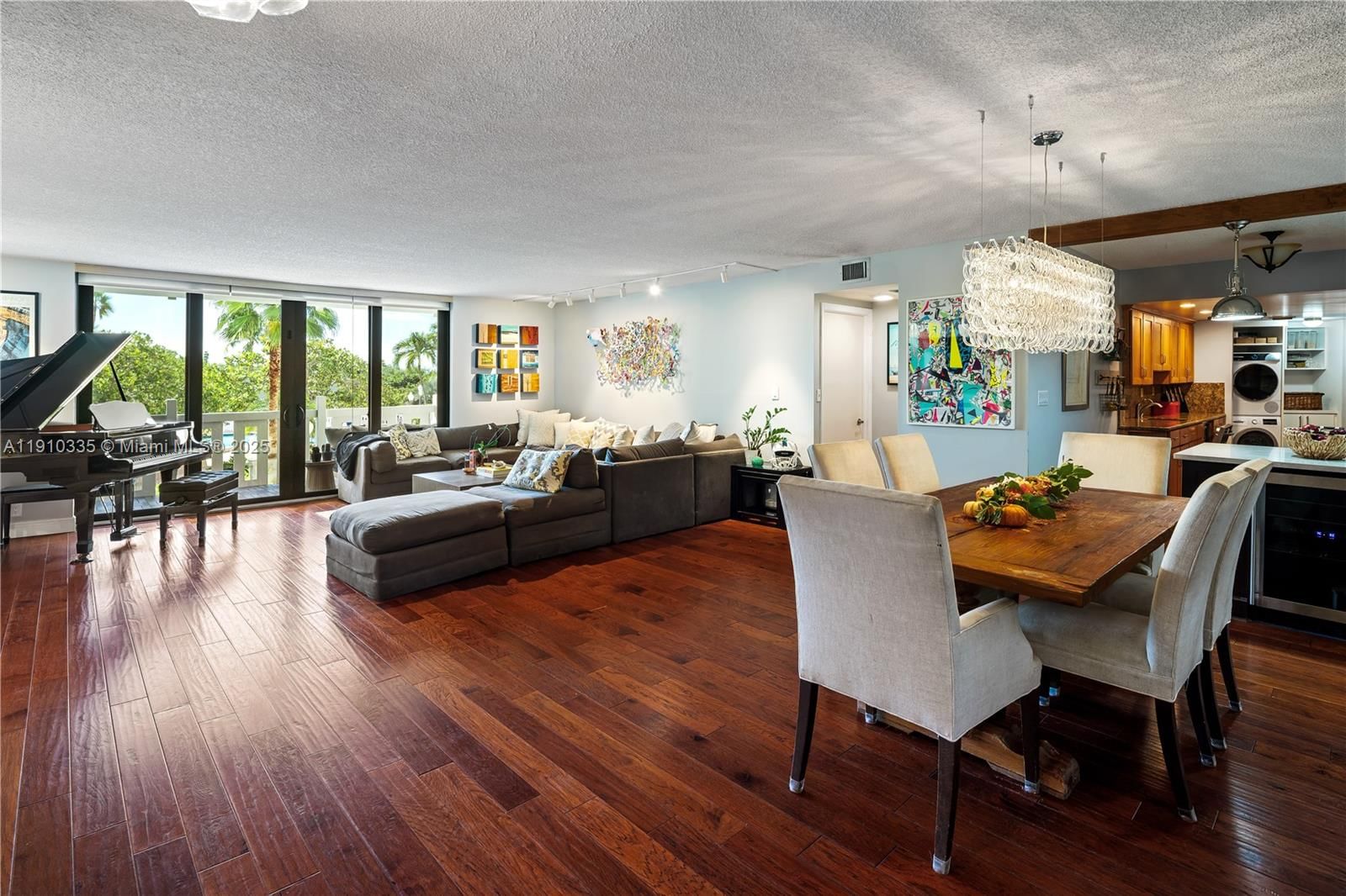 Real estate property located at 1111 Crandon Blvd C205, Miami-dade, Towers Of Key Biscayne Co, Key Biscayne, FL