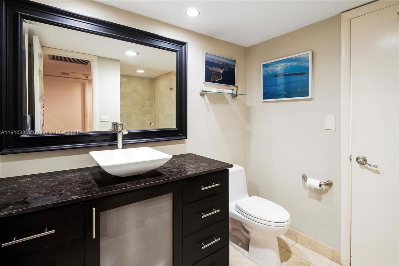 Real estate property located at 1111 Crandon Blvd C205, Miami-dade, Towers Of Key Biscayne Co, Key Biscayne, FL