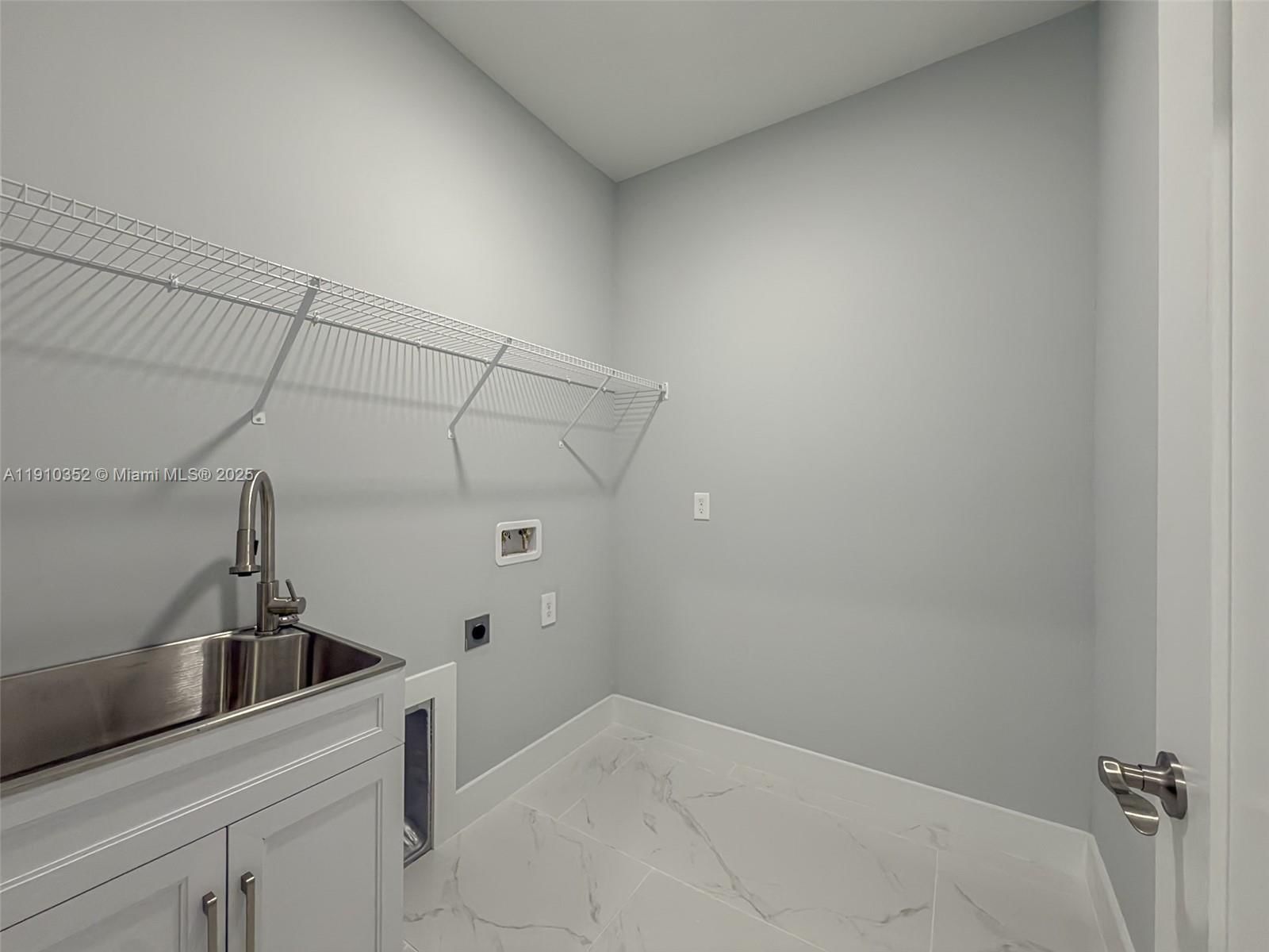 Real estate property located at , Lee, Lehigh Acres Unit 1 Blk 1, Lehigh Acres, FL