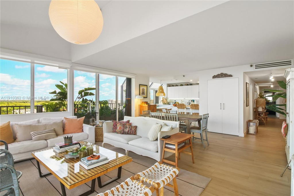 Real estate property located at 151 Crandon Blvd #1136, Miami-dade, The Emeraldbay @ Key Colo, Key Biscayne, FL