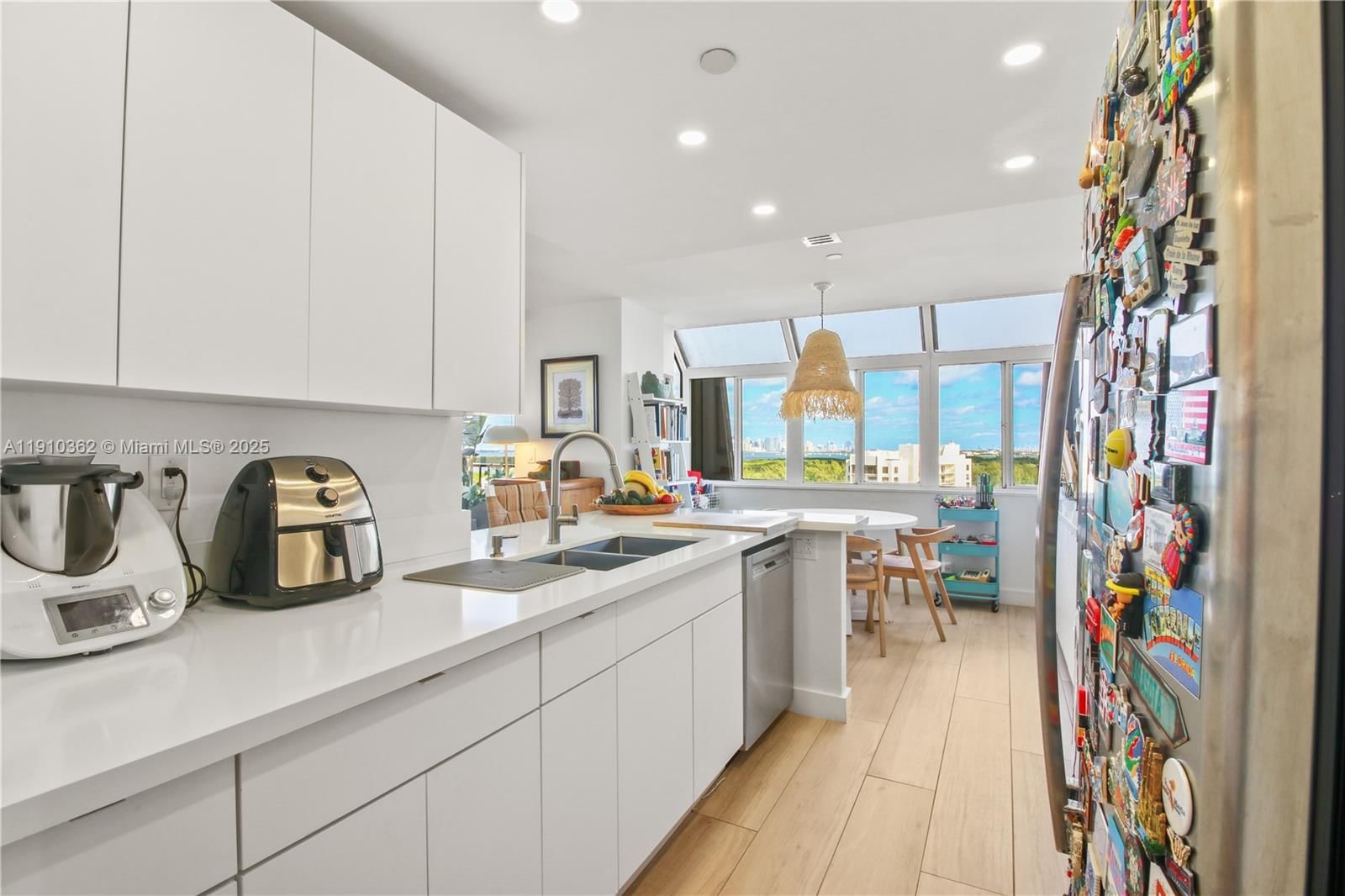 Real estate property located at 151 Crandon Blvd #1136, Miami-dade, The Emeraldbay @ Key Colo, Key Biscayne, FL