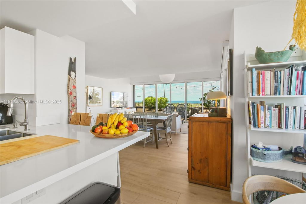 Real estate property located at 151 Crandon Blvd #1136, Miami-dade, The Emeraldbay @ Key Colo, Key Biscayne, FL