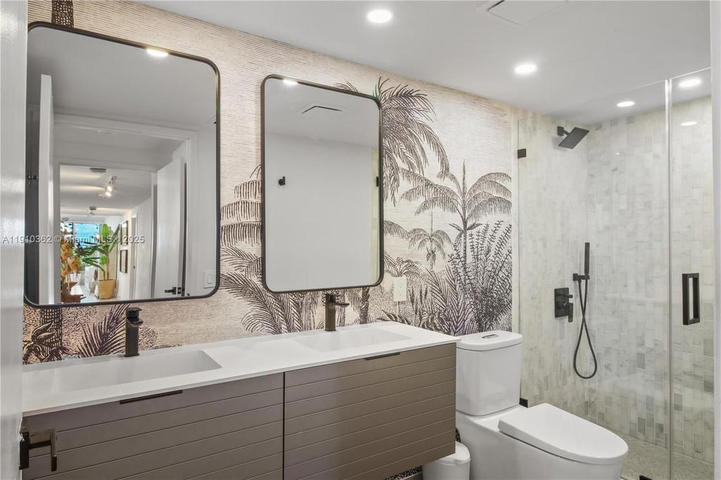 Real estate property located at 151 Crandon Blvd #1136, Miami-dade, The Emeraldbay @ Key Colo, Key Biscayne, FL