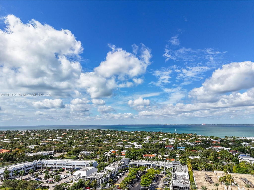 Real estate property located at 151 Crandon Blvd #1136, Miami-dade, The Emeraldbay @ Key Colo, Key Biscayne, FL