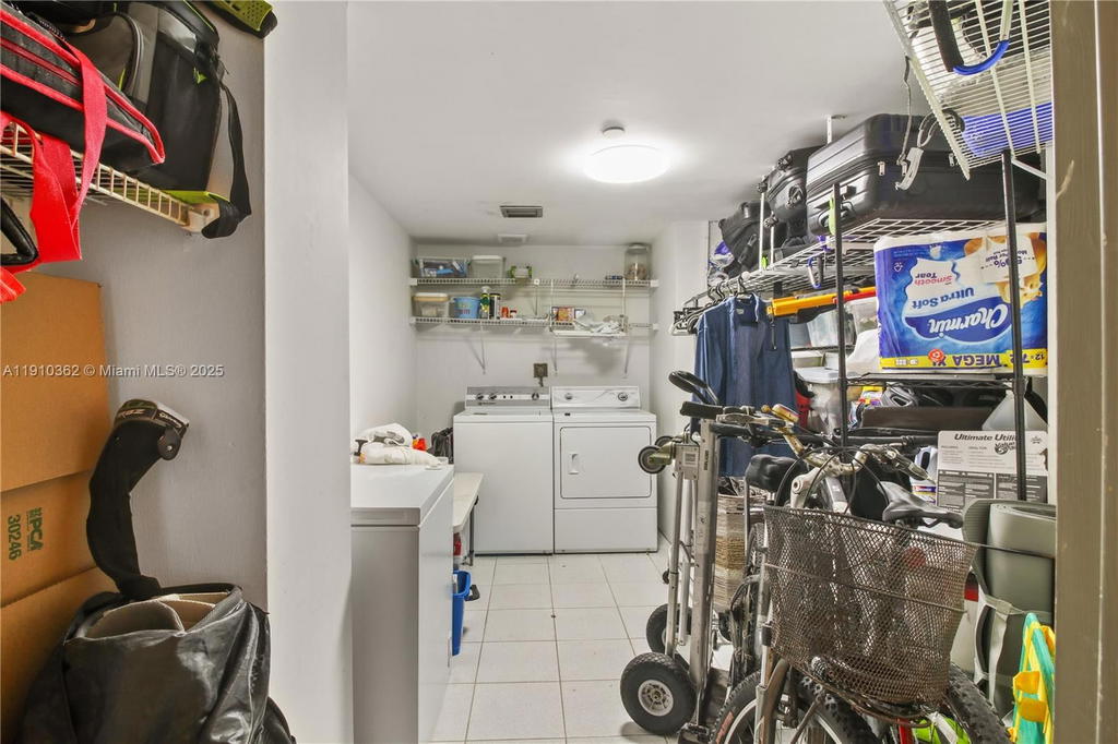 Real estate property located at 151 Crandon Blvd #1136, Miami-dade, The Emeraldbay @ Key Colo, Key Biscayne, FL