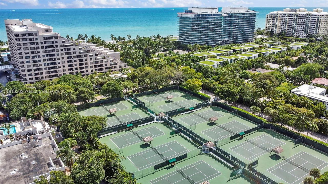 Real estate property located at 151 Crandon Blvd #1136, Miami-dade, The Emeraldbay @ Key Colo, Key Biscayne, FL