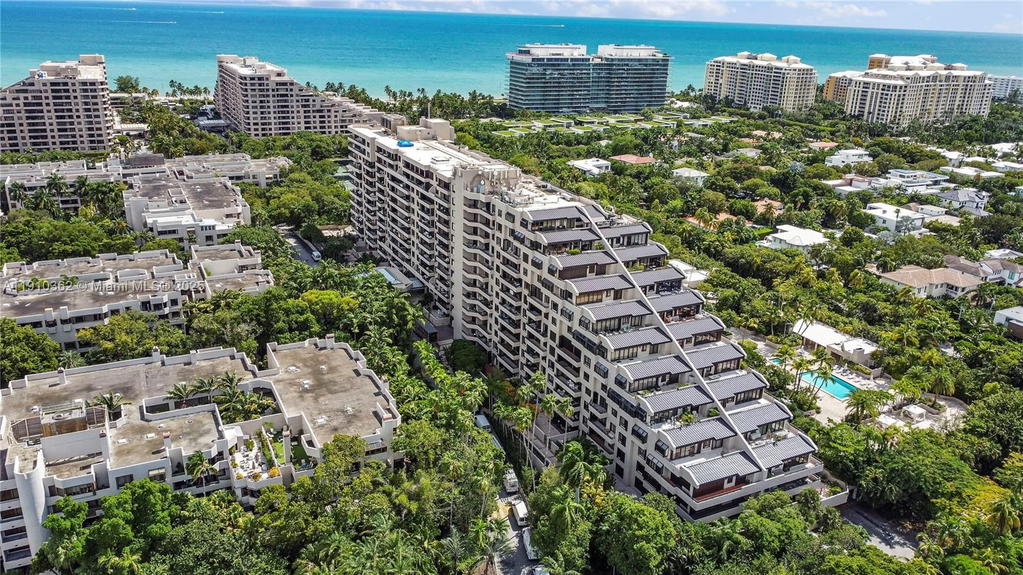 Real estate property located at 151 Crandon Blvd #1136, Miami-dade, The Emeraldbay @ Key Colo, Key Biscayne, FL