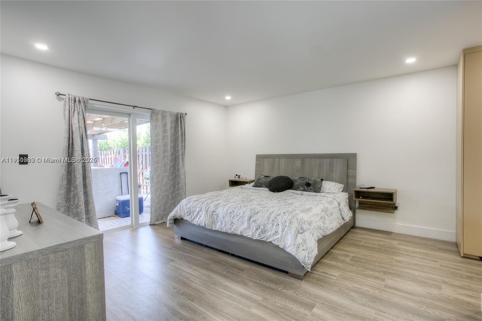 Real estate property located at 18515 55th Ave, Miami-dade, Monterrey 6th Addn, Miami Gardens, FL