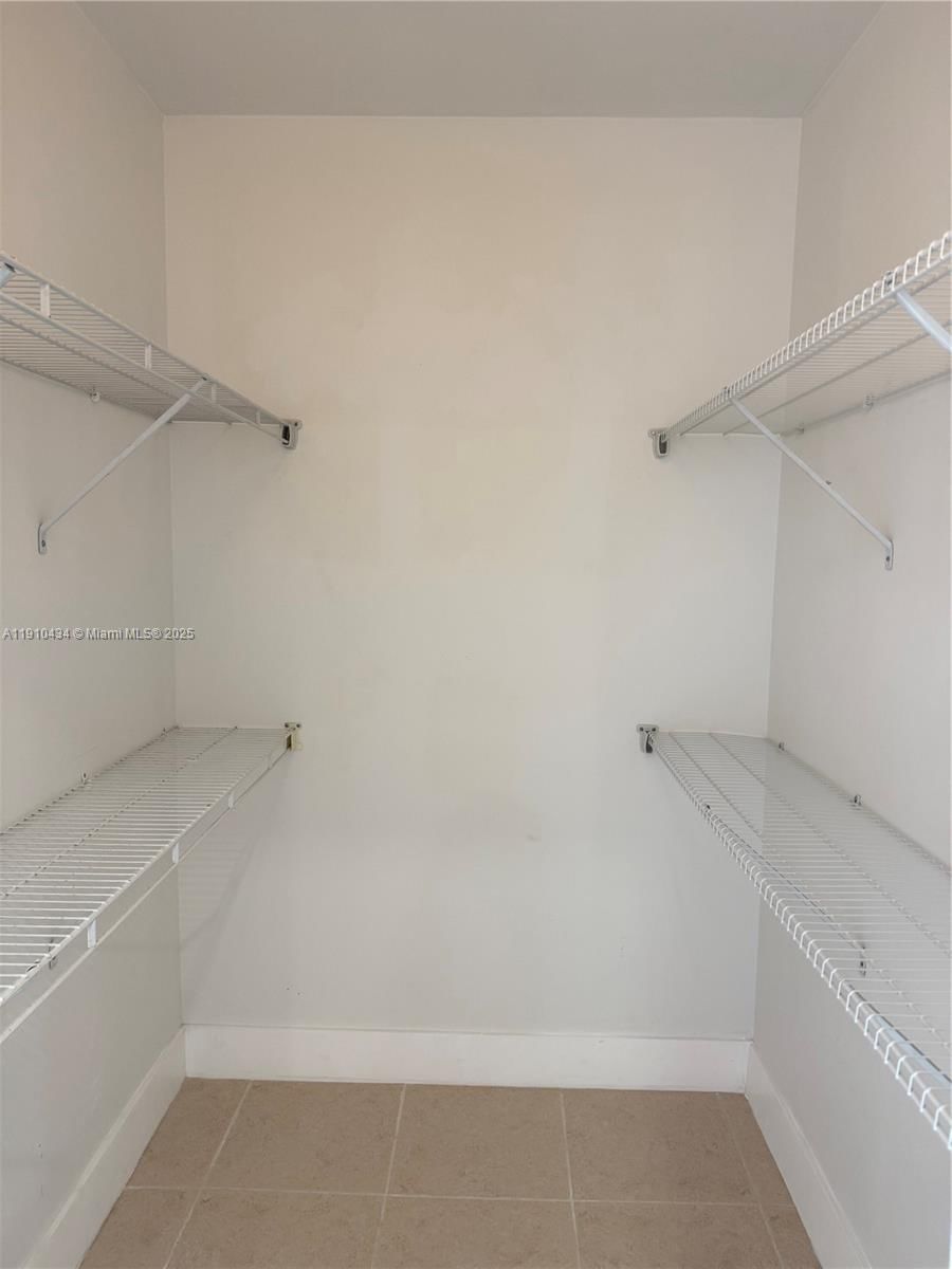Real estate property located at 17406 139th Ct, Miami-dade, Weitzer Serena Lakes Town, Miami, FL