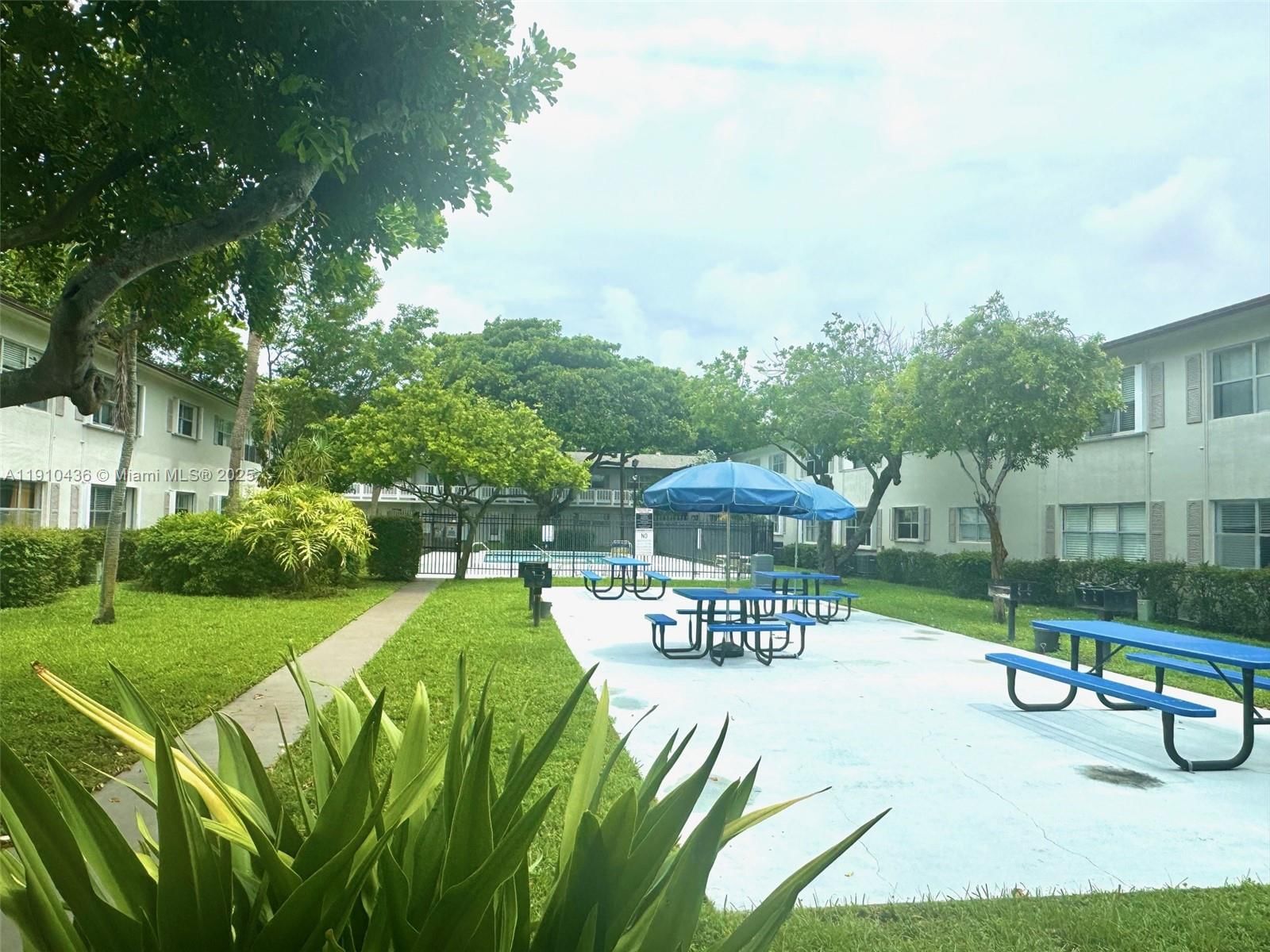 Real estate property located at 540 2nd Ave J3, Broward, Sequoia Gardens I Condo, Deerfield Beach, FL