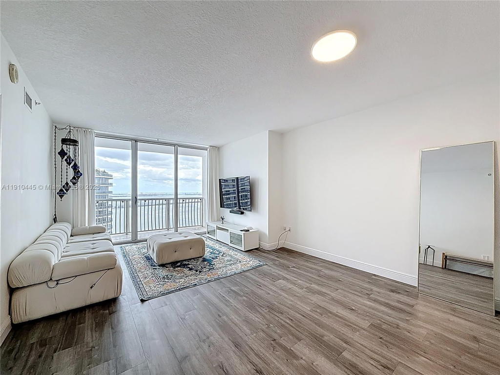 Real estate property located at 1750 Bayshore Dr #5503, Miami-dade, Opera Tower Condo, Miami, FL