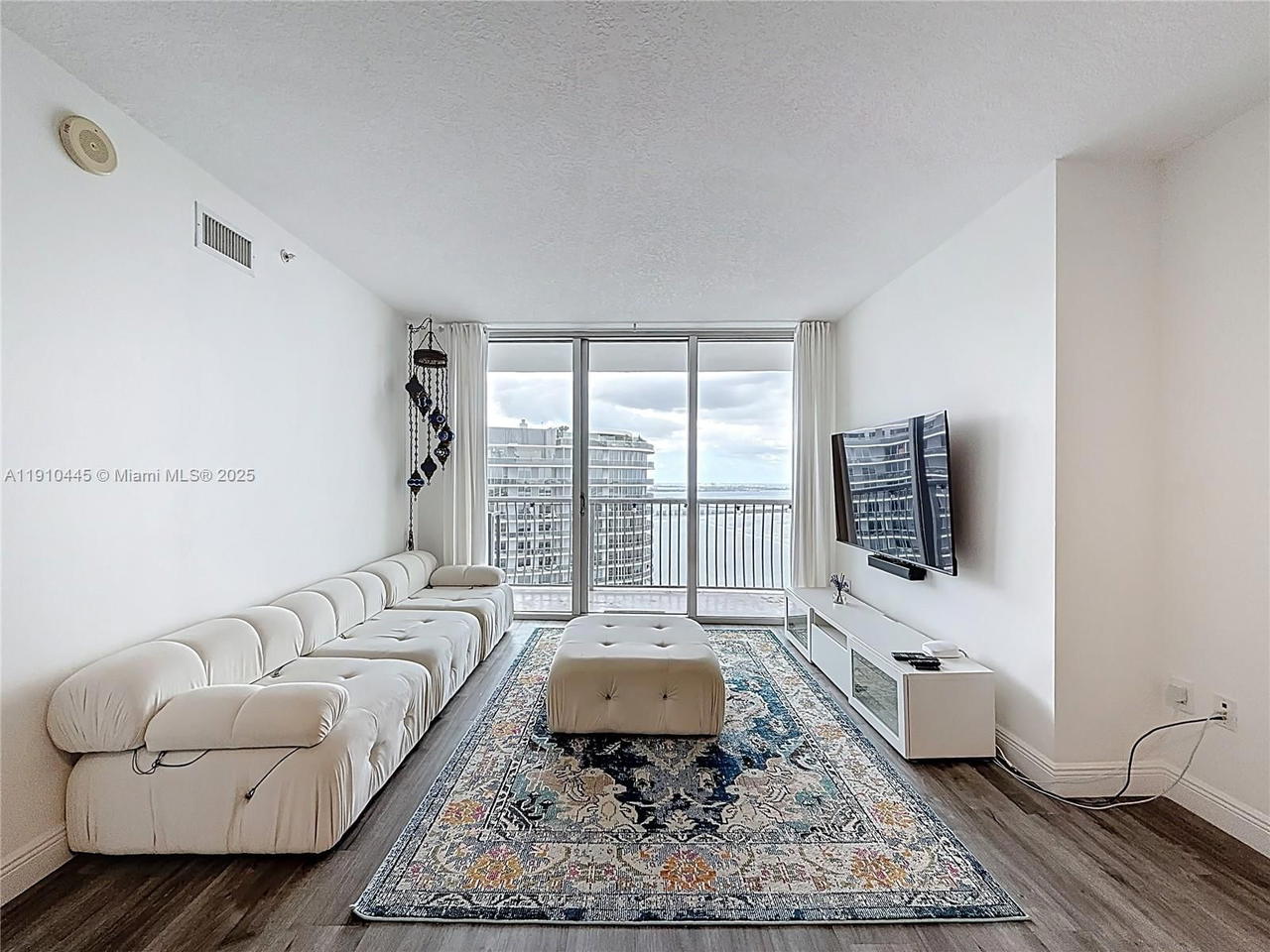 Real estate property located at 1750 Bayshore Dr #5503, Miami-dade, Opera Tower Condo, Miami, FL